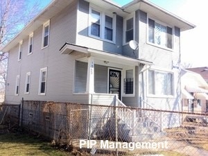 Building Photo - UPDATED 2BD/1BA UNIT IN MORGAN PARK.
