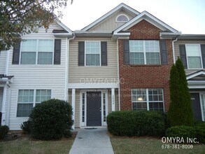Building Photo - 2802 Vining Ridge Terrace