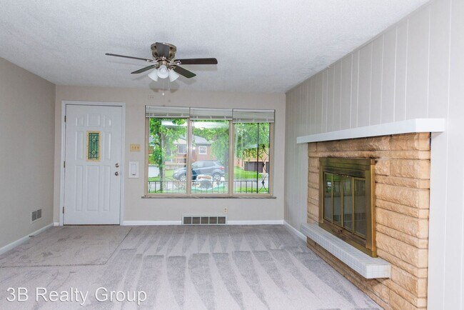 Building Photo - 3 br, 2 bath House - 2432 LOURDES LN.