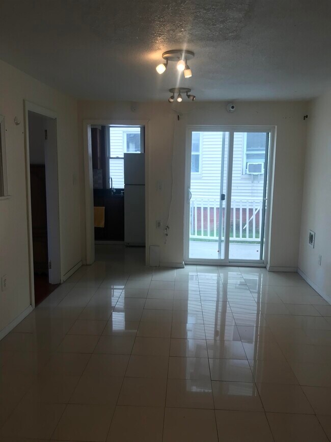 20 Kirkland St, Dover, NH 03820 Townhome Rentals in Dover NH