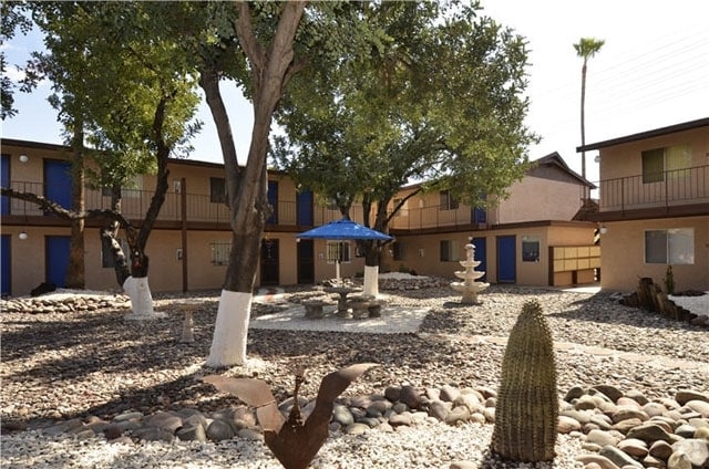 Northern Chateau Apartments Phoenix Az Northern Chateau Apartments - 3708 W Northern Ave Phoenix, AZ 85051