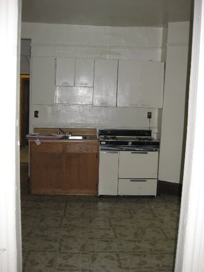 Foto del edificio - 597 Euclid Ave