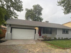 Building Photo - 7547 Sycamore Dr