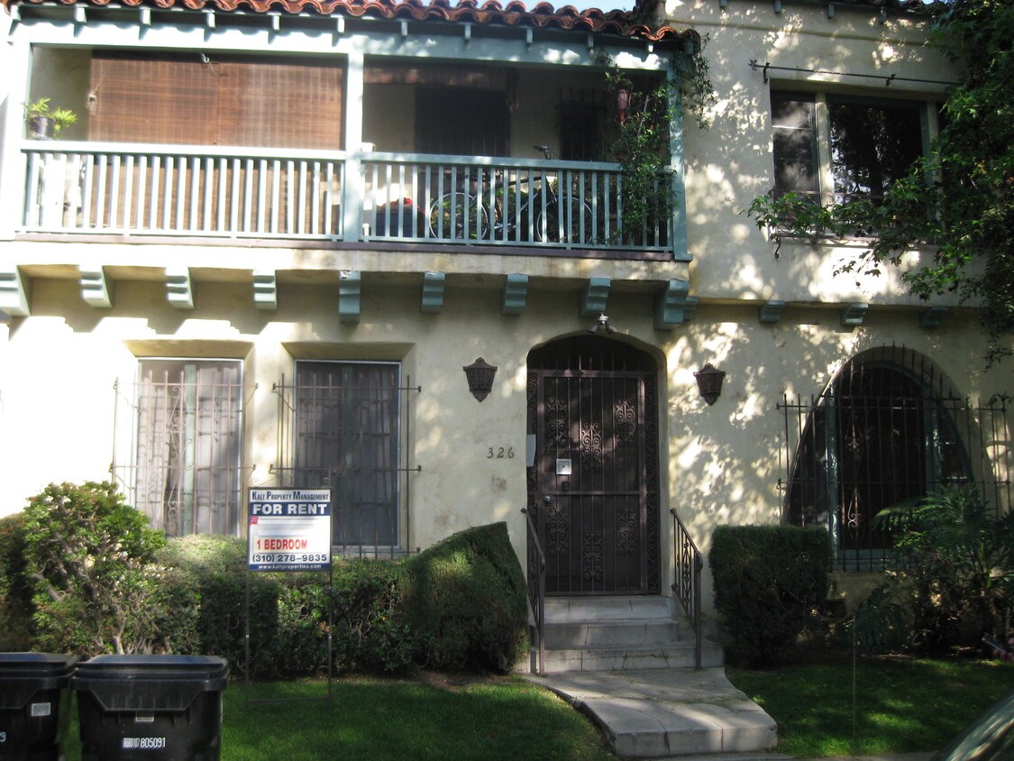Foto principal - 326 N Orange Grove Ave