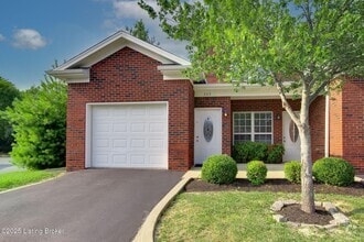 Building Photo - 203 S Dorsey Ln