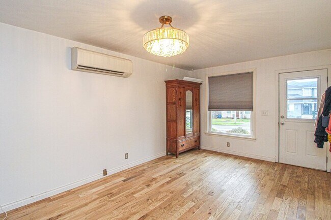 Foto del edificio - 1421 Grand Ave