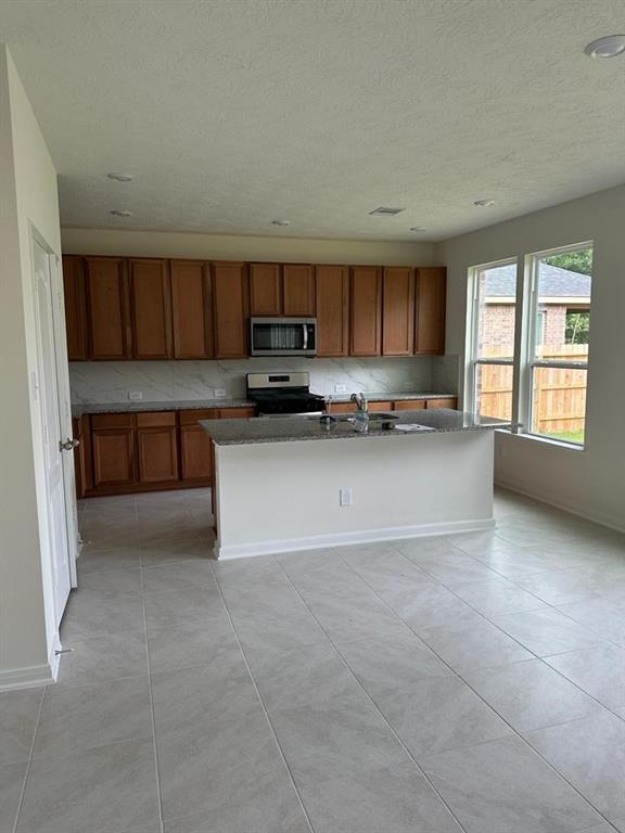 Building Photo - 10622 Hidden Arrow Ct