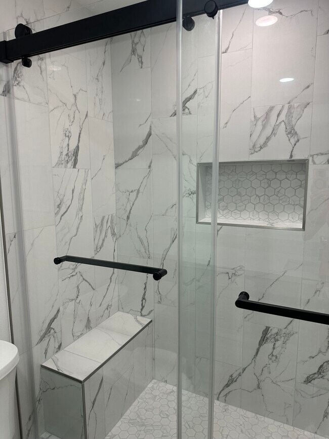 Foto del edificio - 79041 Avenue 42