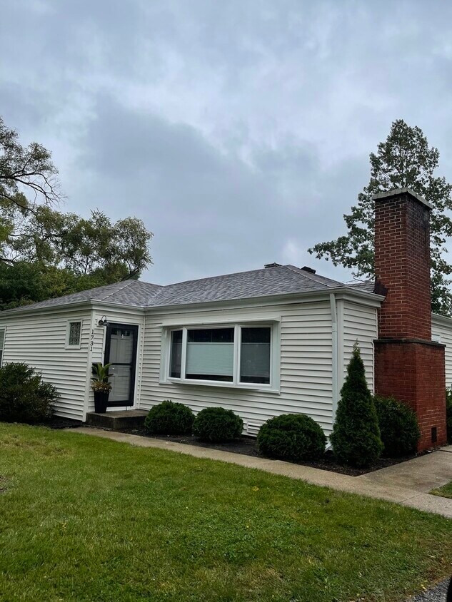 Foto principal - 1731 George Ct