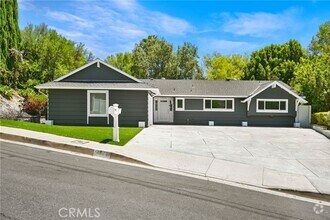 Building Photo - 7026 Scarborough Peak Dr