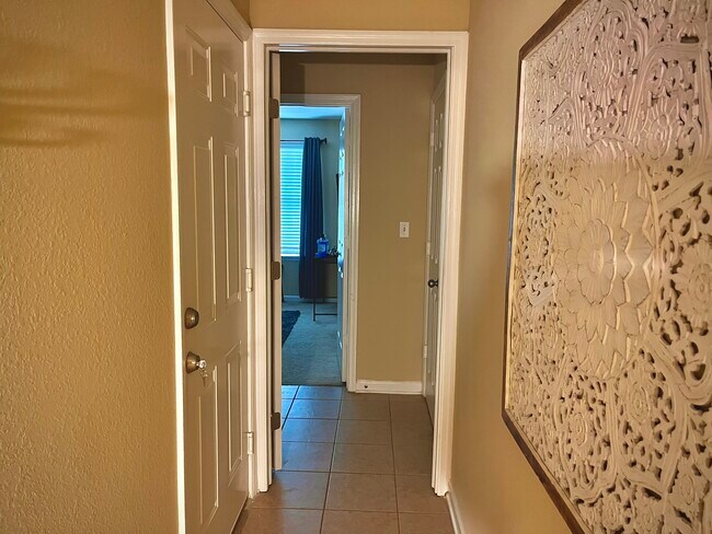Foto del edificio - 2318 Timber Oaks Ln