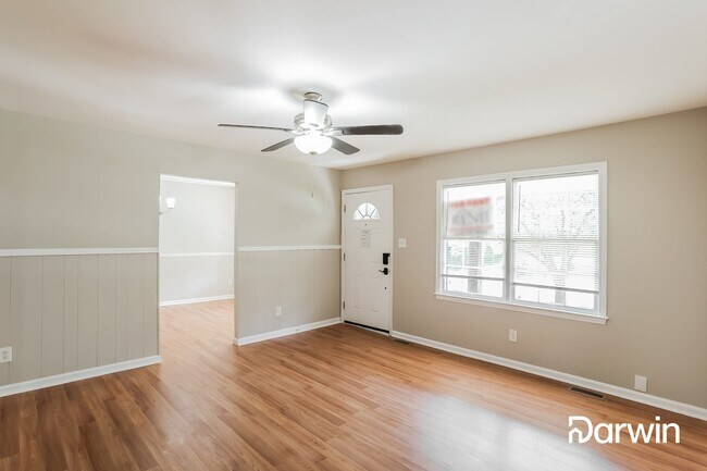 Building Photo - 10646 Eagle Dr