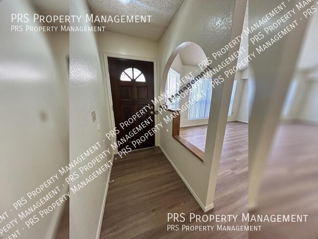 Building Photo - SHOWINGS BEGIN MARCH 25TH