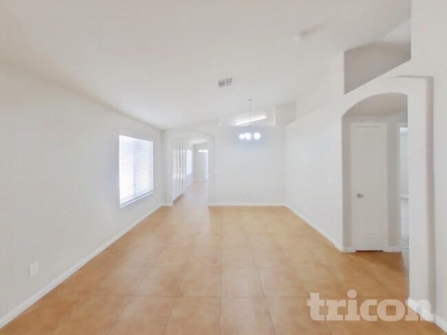 Foto del edificio - 7020 Overhill Ave