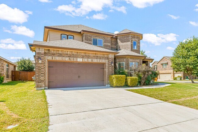 Foto del edificio - Spacious 4-Bedroom Home with Game Room in Desirable Community!