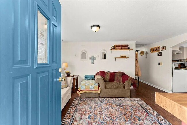 Foto del edificio - 4726 Deer Creek Ct