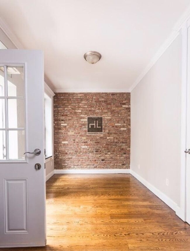 Building Photo - East 18th Street