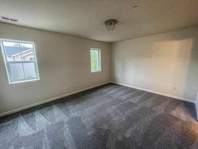 Foto del edificio - 3422 176th Pl SE