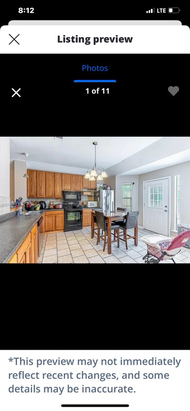 Foto del edificio - 464 Bass Rd