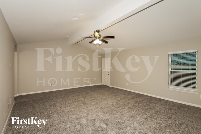 Foto del edificio - 20703 Solstice Point Dr