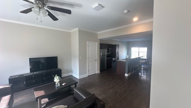 Foto del edificio - 205 Tiliwa Ct