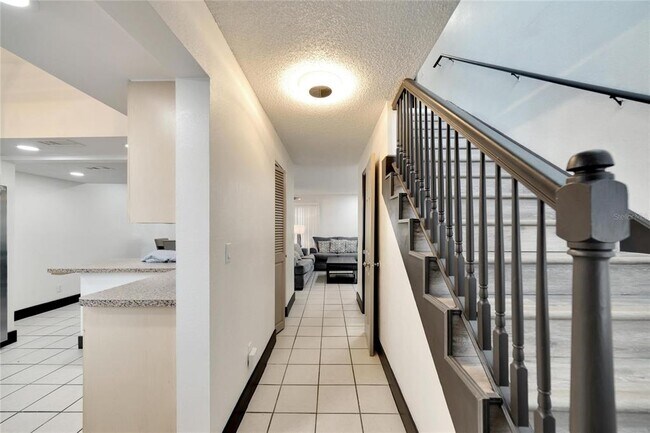 Foto del edificio - 6301 Newtown Cir