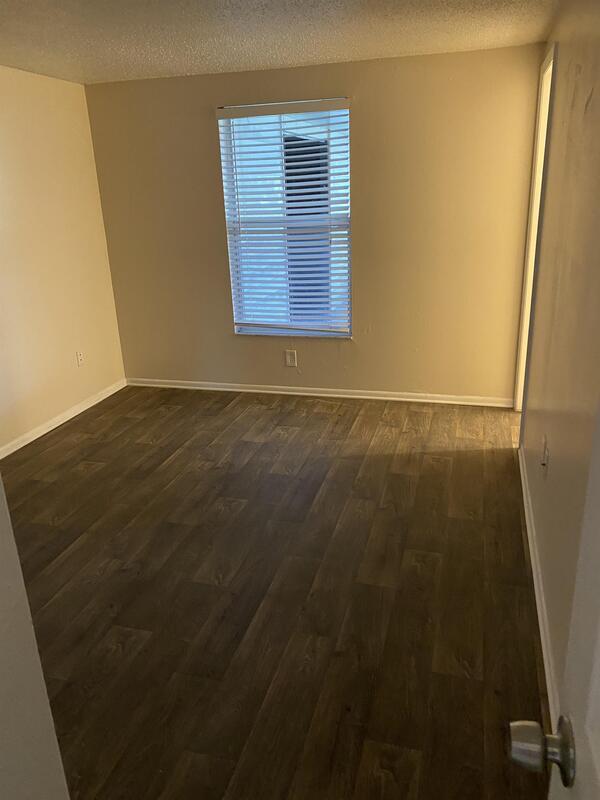 Foto del edificio - 7812 43rd Ave Dr W