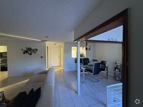 Building Photo - 1481 SW 124th Ct