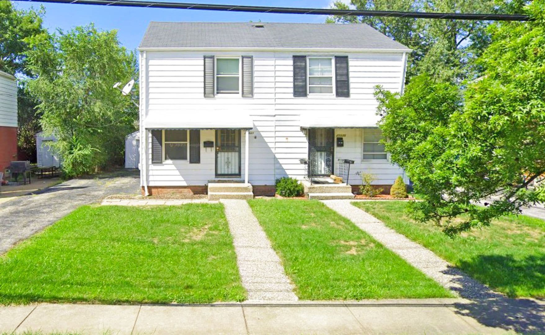 25534 Tungsten Rd Euclid, OH 44132 – photo 1