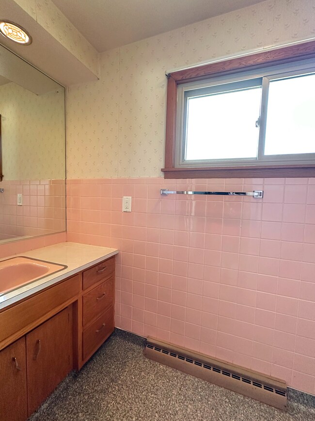 Half Bathroom - 848 W Cecil St