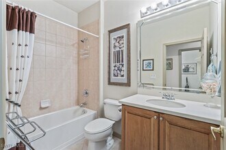 Building Photo - 16521 Goldenrod Ln