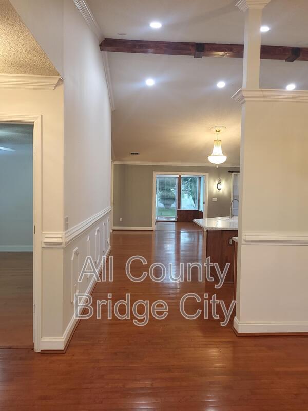 Building Photo - 109 Brigantine Ln
