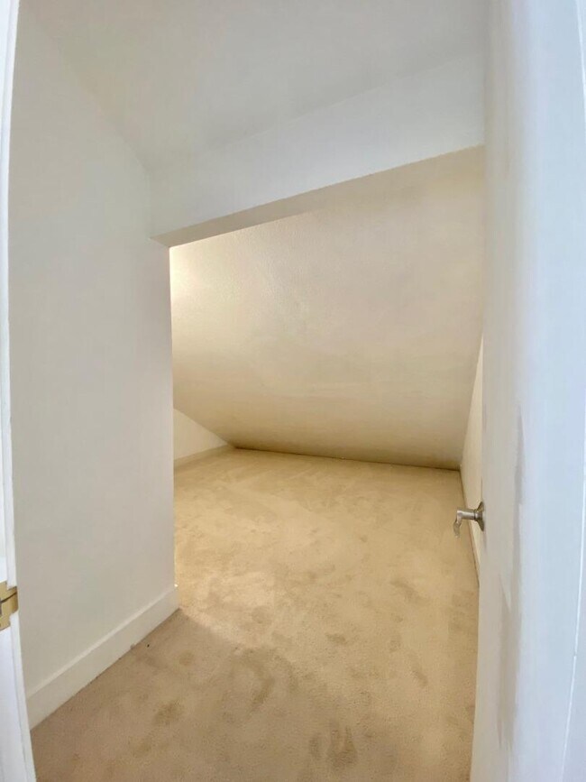 Foto del edificio - 864 Laurel St