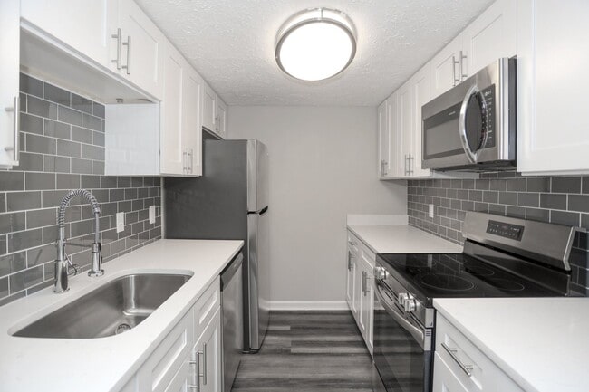 Foto del edificio - Meridian Court South