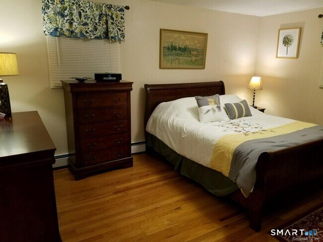 Foto del edificio - 54 Berkshire Rd