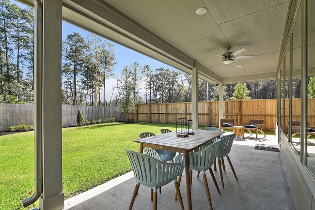 Building Photo - 17735 Sapphire