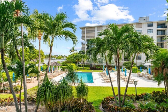 Building Photo - 3545 S Ocean Blvd