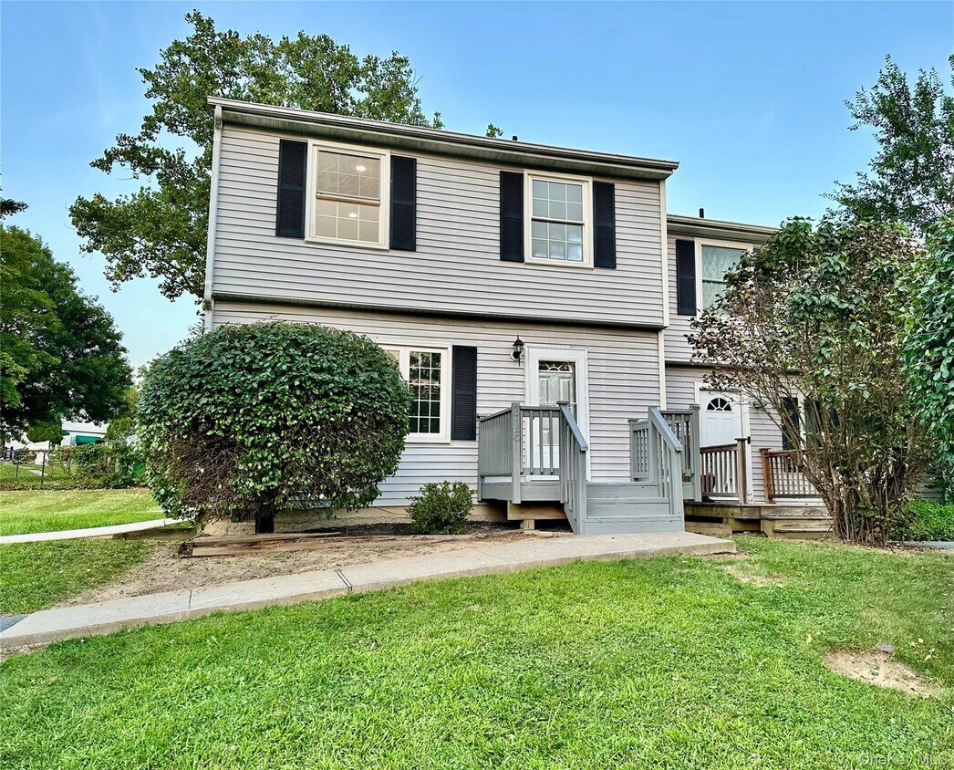 Foto principal - 316 Hudson Ave