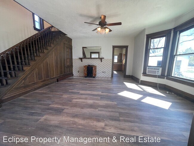 Building Photo - 2 br, 2 bath House - 522 N Maple St