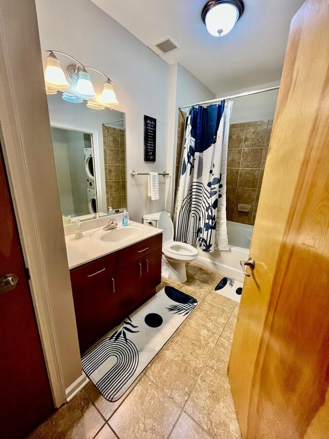 Foto del edificio - 898 Oak St SW