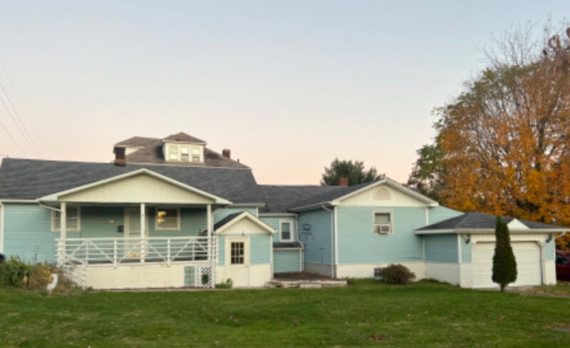 Primary Photo - 391 Whipple Ave