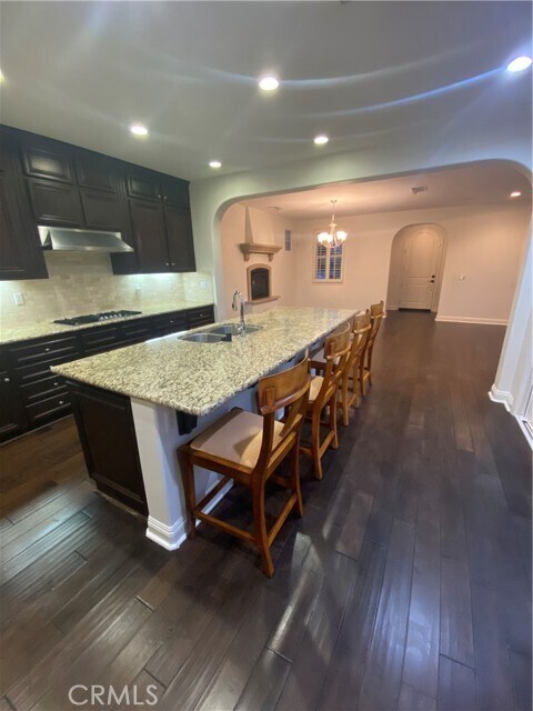 Building Photo - 25 Golf Dr