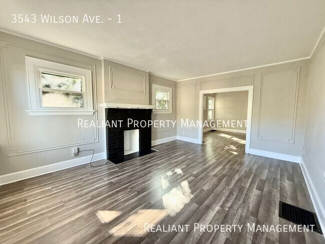 Foto del edificio - 3543 Wilson Ave