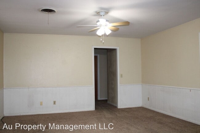 Building Photo - 3 br, 2 bath House - 5111 Leland Dr