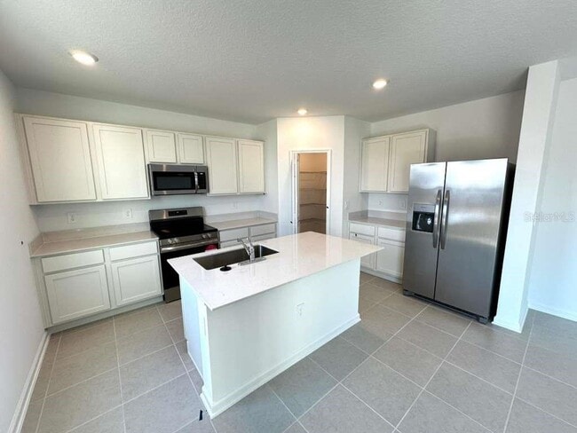 Foto del edificio - 4734 Katrina Dr