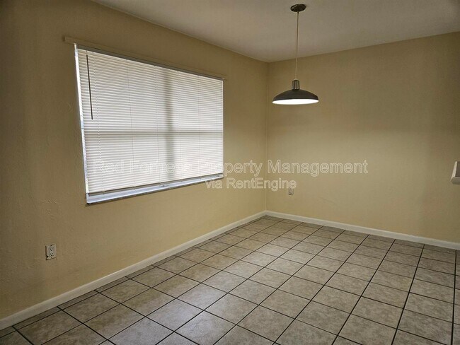 Foto del edificio - 3339 Edgewood Ave