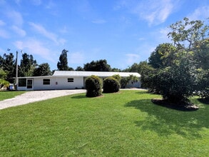 Building Photo - 15206 Stringfellow Rd