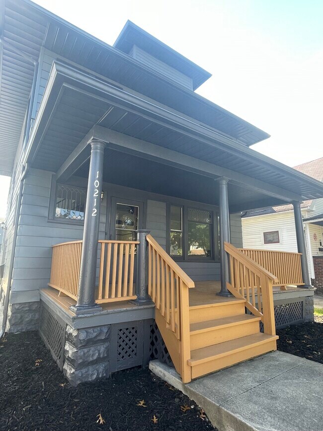 Front porch - 10212 Plymouth Ave