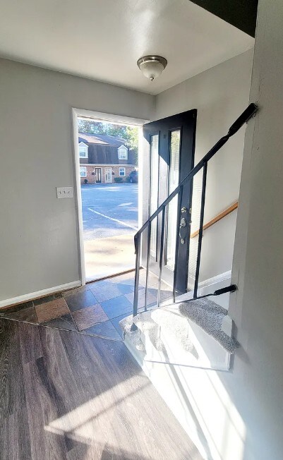 Foto del edificio - 5239 Goolsby Ct