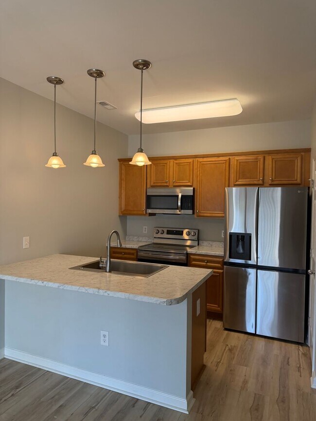 Building Photo - 1033 Masons Pl Cir